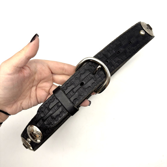 Vintage 80s Handmade Black Tooled Genuine Leather Studded Concho Belt 30-34" - Picture 8 of 16